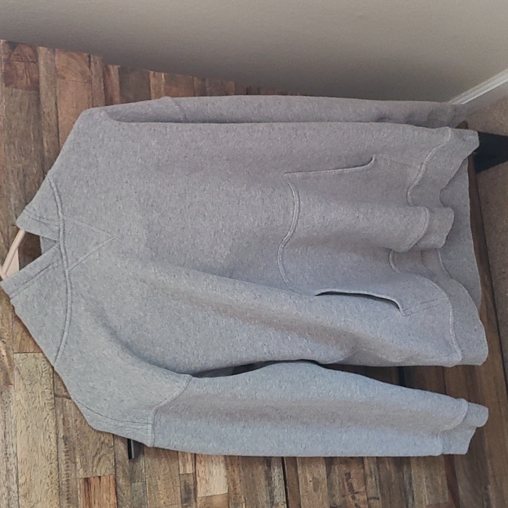 Lululemon *bundle* - Picture 3 of 4